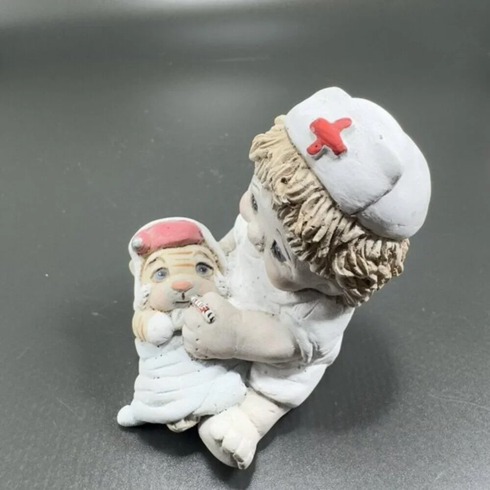 1996 Cast Art‎ Industries Dreamsicles Signed Kristin Figurine Junior Nurse VTG